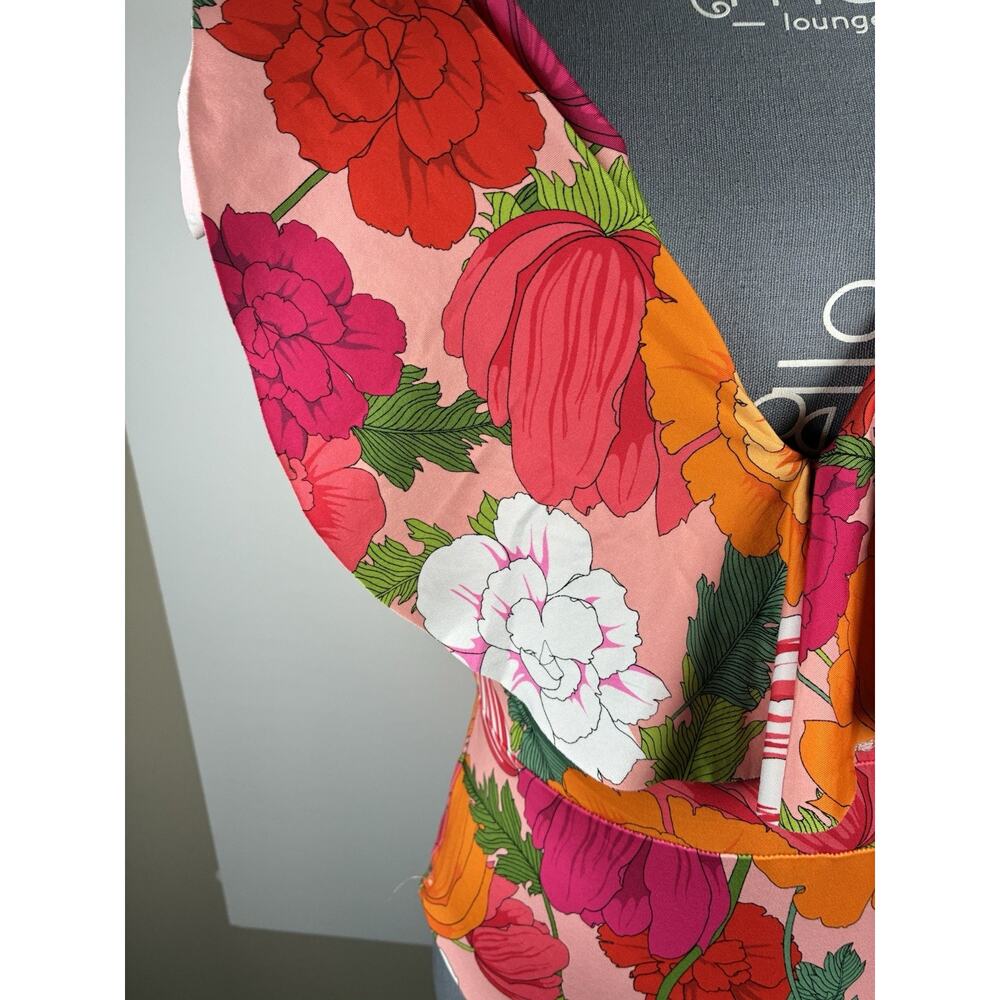 Trina Turk Size 10 Floral Ruffle One Piece Swimsuit Pink Boho Resort Tropical - Picture 3 of 5